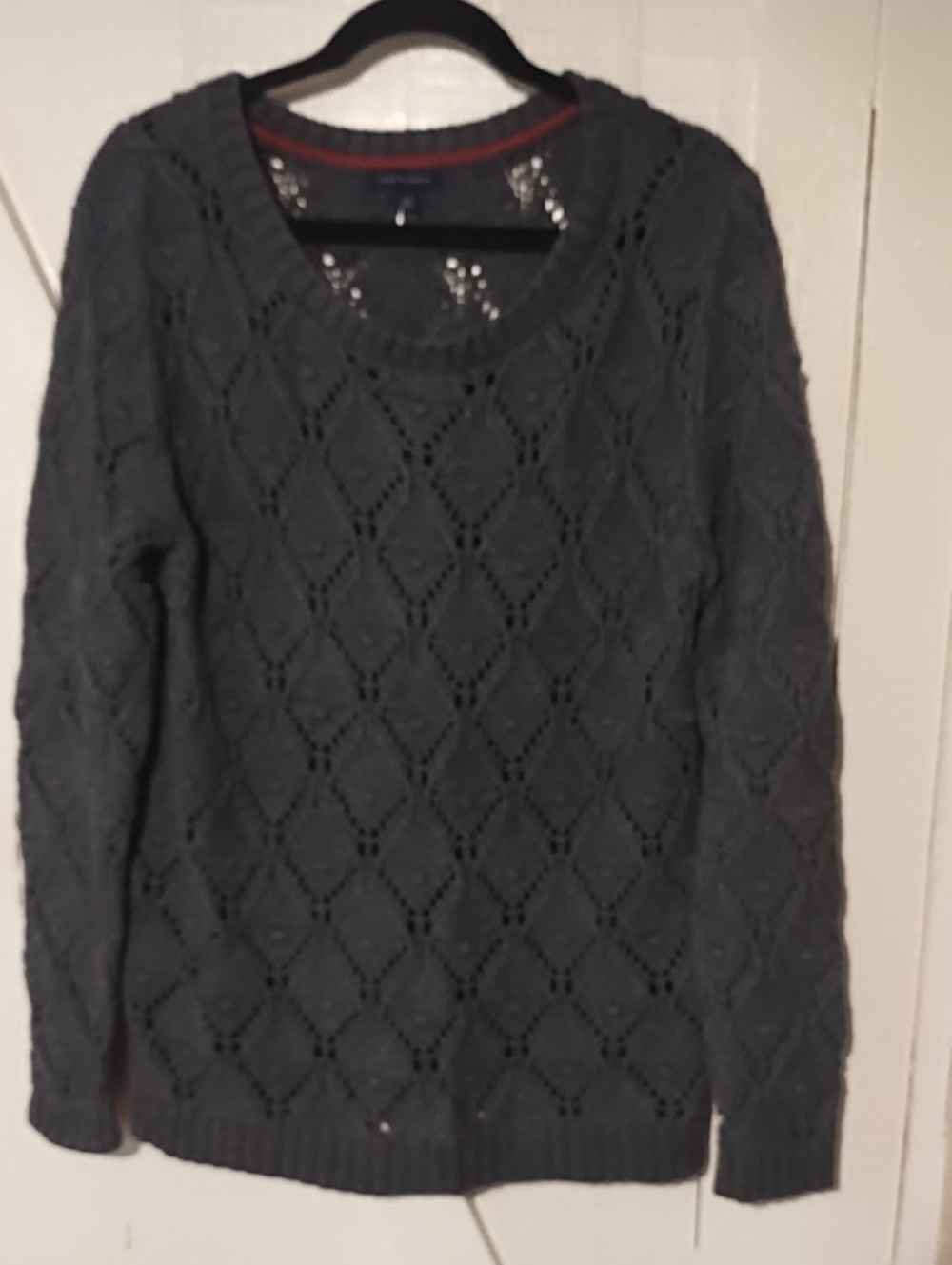 Tommy Hilfiger Gray Openwork Diamond-Pattern Crewneck Sweater EUC Large.